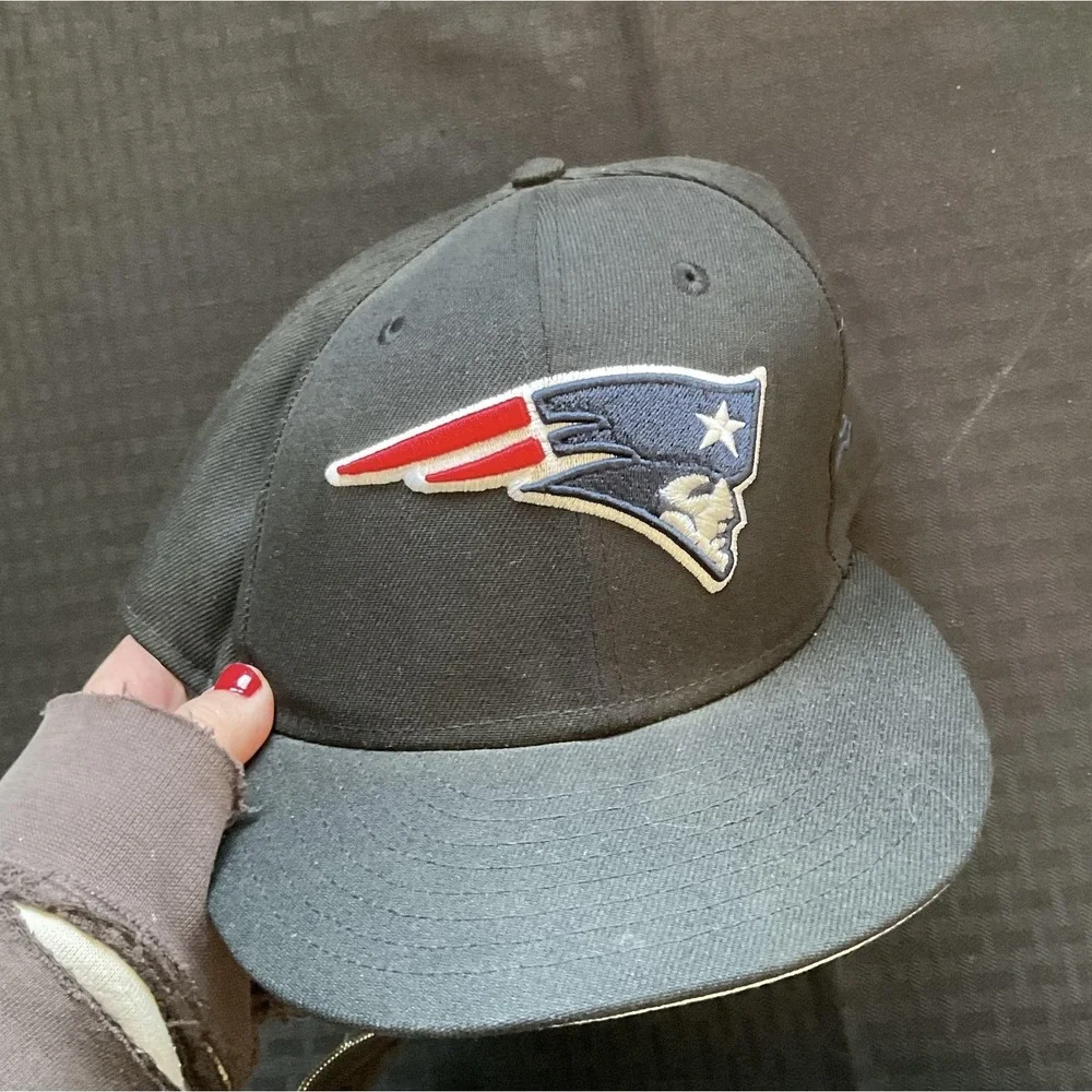 New England Patriots Hat Cap Snap Back Mens One Size NFL Football 9FIFTY New Era